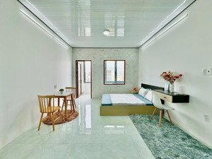 căn hộ cao cấp full nội thất siêu rộng an ninh ngay ngã tư 7 hiền