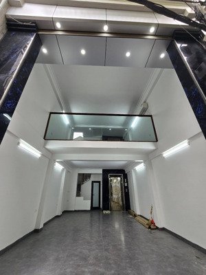 nhà riêng khương trung, 16,3 tỷ, 44m2, 8 tầngthang máy, ga ra ô tô, thông sàn 7wc, bán gấp view đẹp