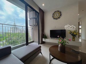 trần thuỷ . cho thuê căn hộ 3pn view vinuniversity