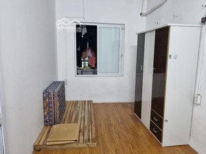 chính chủ cho thuê phòng 302 nhà số 41 ngõ 47 nguyễn khả trạc, mai dịch, cầu giấy giá 3.6 triệu