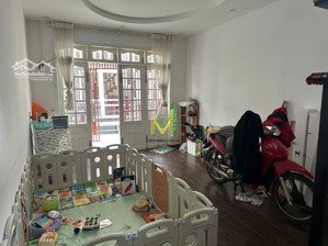 cực sốc chỉ với giá 3 tỷ 2 quý khách hàng có thể sở hữu 1 căn nhà tại srxd hoàn công, tp đà lạt