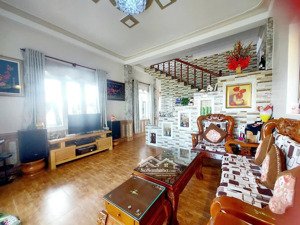 bán nhà 2 mặt tiền đường cổ loa - p xuân hương (p2) - đà lạt