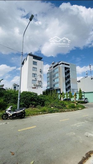 hiếm, lô đất dtcn 104m2 kdc thế kỷ 21 gần trương văn bang giá 18,5 tỷ