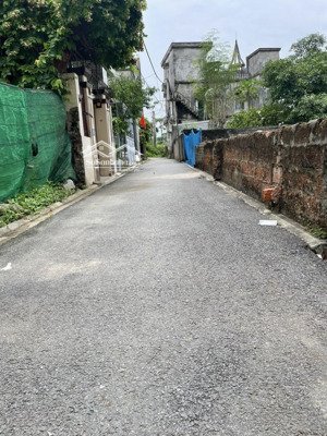 đất đông dư, gia lâm, trong đê, mặt tiền khủng, nở hậu, ô tô qua và vào đất thoải mái