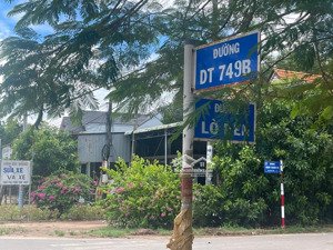 đất ngay chợ thái bình - tp. hcm - đường nhựa.