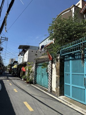 bán nhà 3 tầng 7,5 tỷ, mt hẻm thông 6m nguyễn thị thập, q7