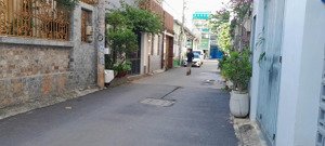 bán nhà phố liền kề 3 tầng sát đường gò dưa phường tam bình thủ đức-tphcm giá 7,8 tỷ.