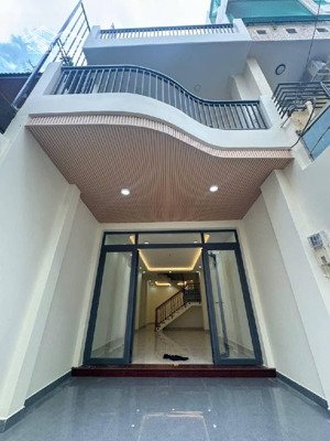 xe hơi vào nhà - 72m - khu vip nhà giàu - sổ đẹp hoàn công 2023 - nhà đẹp - tl tốt