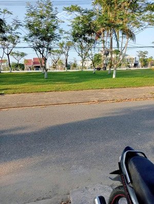 bán đất view công viên đường tuy nhạc, cẩm an, hội an