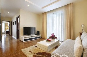 bán cc vinhomes d''capitale tại trần duy hưng, 9,8 tỷ, 82m2, 3pn, 2wc, pháp lý đầy đủ