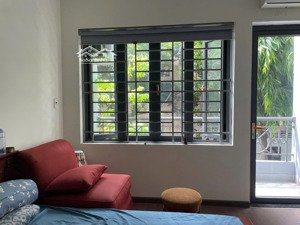 bán nhà hxh đường sư vạn hạnh, p12 q10 kế bệnh viện tim 115. dt: 4 x 20 m, 5 lầu giá 20.5tỷ