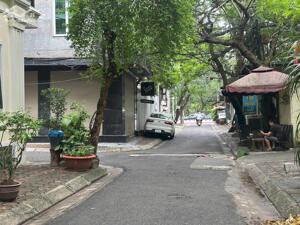 Bán Nhà P/Lô 2 Ô Tô Tránh Quận Đống Đa 54m2-4T 2 THOÁNG 22 Tỷ Huỳnh Thúc Kháng.