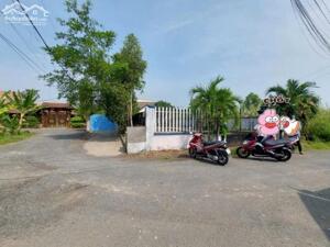 Bán nhà góc 2MT đường Trường Lưu giá 35tr/mét xe tải vào vô tư