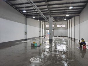 cho thuê xưởng mới 550m2 ngay quang trung chợ cầu