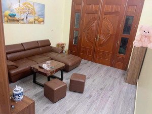 chính chủ bán nhà 4.5 tầng ngũ hiệp diện tích đẹp nhà 4.5 tầng, thiết kế hợp lý công