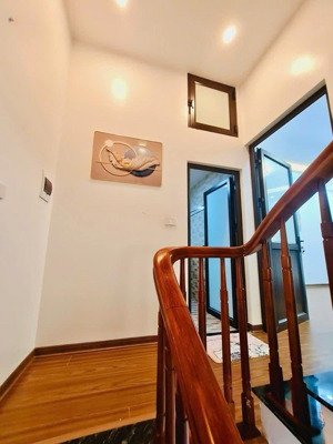 hiếm ba đình. bán nhà riêng phố kim mã. 45m2, 5 tầng đủ công năng, vài bước ra mặt phố. 8.x tỷ