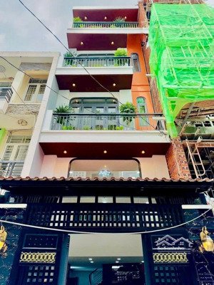 cần bán gấp nhà đ.6m đinh công tráng, p. tân định, q1 72m2 cho thuê 32tr gần chợ tân định