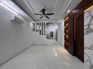  CHỈ 2.4 TỶ – NHÀ 3 TẦNG ĐẸP – OTO ĐỖ SÁT CỬA – CHỢ LŨNG – GẦN ĐƯỜNG LỚN!!!