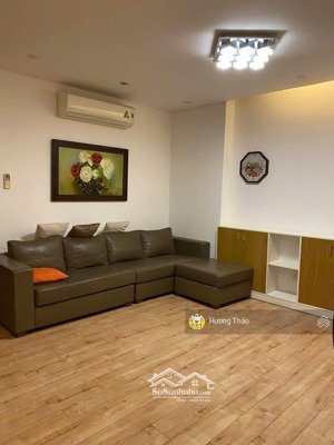 chính chủ cần bán gấp căn hộ 2 phòng ngủ cc him lam q7, dt 76m2 kèm nội thất sổ riêng