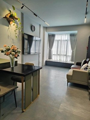 chính chủ bán cc b1 trường sa, q. bình thạnh, dt 60m2 gồm 2pn 2wc, giá 1 tỷ 680 bao sang tên, shr