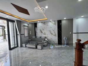 tnpb, 100m2(5x20) , 2 tầng btct, ô tô ngủ trong sân. 7.5 tỷ tl