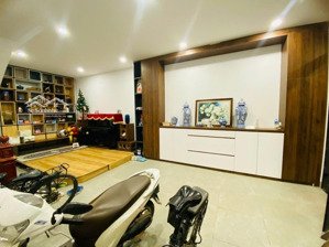 (bùm) bán nhà p lê thanh nghị, bách khoa. dt 65m2 - mt 5,5. giá 36 tỷ.