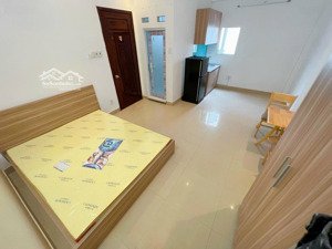 studio - full nội thất, đường 3/2 gần đại học kinh tế