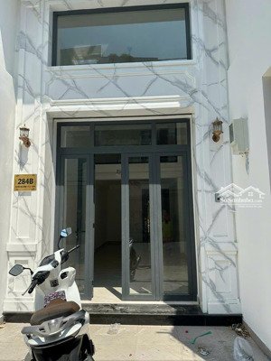 cho thuê nhà riêng 3pn, 4wc, 40m2 chỉ với 38 triệu tại huỳnh văn bánh, p 11, phú nhuận, hcm