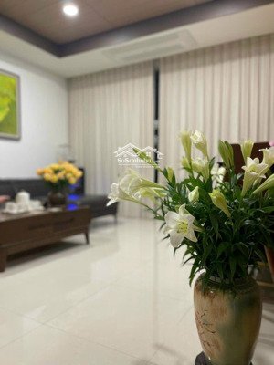 bán nhanh căn hộ 2 ngủ 101m2 chung cư starlake tây hồ, giá tỷ full đồ view đẹp liên hệ trực tiếp