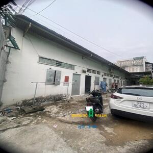  Bán gấp nhà mặt phố Quận 9 – Đường ô tô thông thoáng - Dãy trọ có sẵn HĐT 180 triệu 