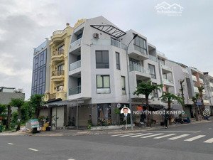 bán nhà phố the seasons giá rẻ 11 tỷ. dt 6x20 1 trệt 3 lầu. trục đường chính n2 rộng 17m