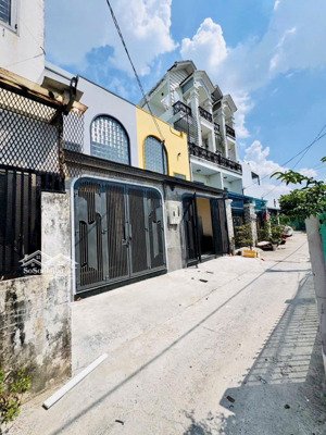 bán nhà riêng 68m2 đường thông thạnh lộc 37 quận 12