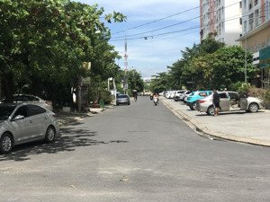lô góc biệt thự đường trần quang diệu đối diện cc hoàng quân 246,7m2 ngang12m giá 12tỷ300tr