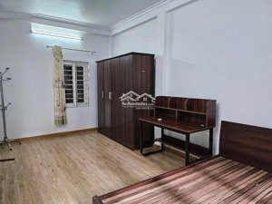 cho thuê nhà nguyên căn ngõ 766 đường la thành, ba đình, hà nội