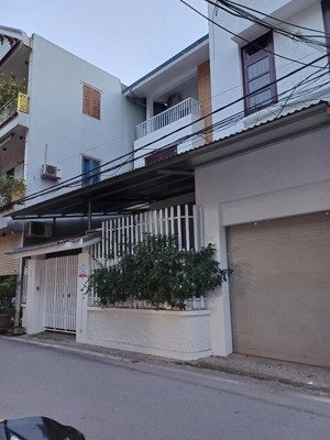 bán nhà 3 tầng nghĩa trụ _ văn giang , hưng yên _ cạnh vin _ ôtô tránh nhau , 5m ra đến chợ