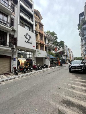 hơn 20 tỷ nhà mặt phố kinh doanh sầm uốt gần hồ tây, 60m2 5 tầng mt: 4m 2 thoáng, giá tốt: 21.3 tỷ