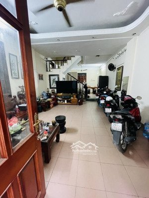 bán nhà riêng 12 tỷ, 45m2 tại trung hòa, cầu giấy, hà nội - giá ưu đãi, uy tín, sổ đỏ cất két