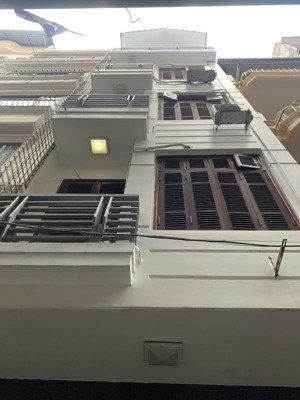 phân lô trần quốc hoàn hiếm nhà bán, ô tô tránh. dt 41/45m | mt 4m | 5 tầng, 2 thoáng