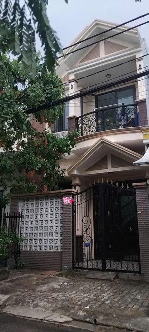 chủ cần bán gấp nhà 2 tầng, mặt tiền lê văn linh, vị trí vàng phường cẩm lệ, đà nẵng.