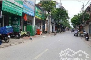 bán nhà 4 tầng mới xây gần chợ -gần viện nhiệt đới-cách kcn btl 1km-cách xân bay 30 phút