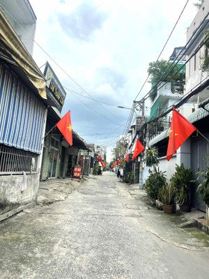 bán nhà 2 tầng hẻm xe tải - 360m2_7.5x48m - nhỉnh 50 tr/m2 - gần phạm văn đồng linh tây thủ đức.