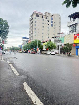 bán nhà mặt đường lạch tray - vị trí kinh doanh đắc địa khu vực trung tâm, sầm uất phù h