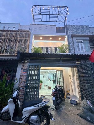 bán nhà siêu đẹp shr tại thạnh xuân 38, 4,15 tỷ, 66m2, 3pn, 2wc