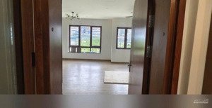 hiếm, nguyễn công hoan, 80m, lô góc 3 mặt tiền, vỉa hè kinh doanh, thang máy cao cấp, sổ vuông vắn