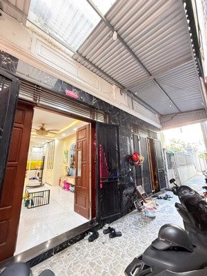 nhà dân 35m2 - 5 tầng - mt: 3,6m - full nội thất - về ở luôn