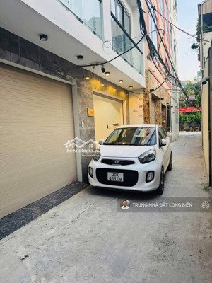 đẹp nhất phân khúc chủ là quan chức 40m2 x 6 tầng thang máy gara ô tô ngõ nông gần aeon mall