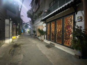 lỡ là mất! nhà hẻm lê văn sỹ, p13, q3, 55,2m², thuê sẵn 12 triệu/th, sổ hồng riêng