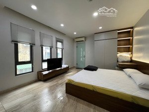 studio - full nội thất, võ văn kiệt q1 gần cầu ông lãnh