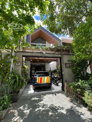 bán căn villa đẹp 156m2(6x26m) khu bên sông - đường số 27 - gần sông - gần tttm gigamall - 16.8 tỷ