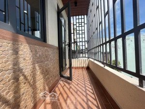 bán gấp căn nhà phạm thế hiển, p7 quận 8 giá 3tỷ400tr xe hơi thảo mái đi lại xem nhà